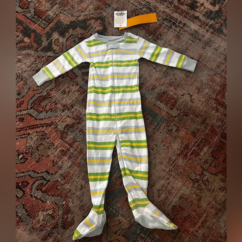 NWT The Beaufort Bonnet Company Pajamas 12/18M